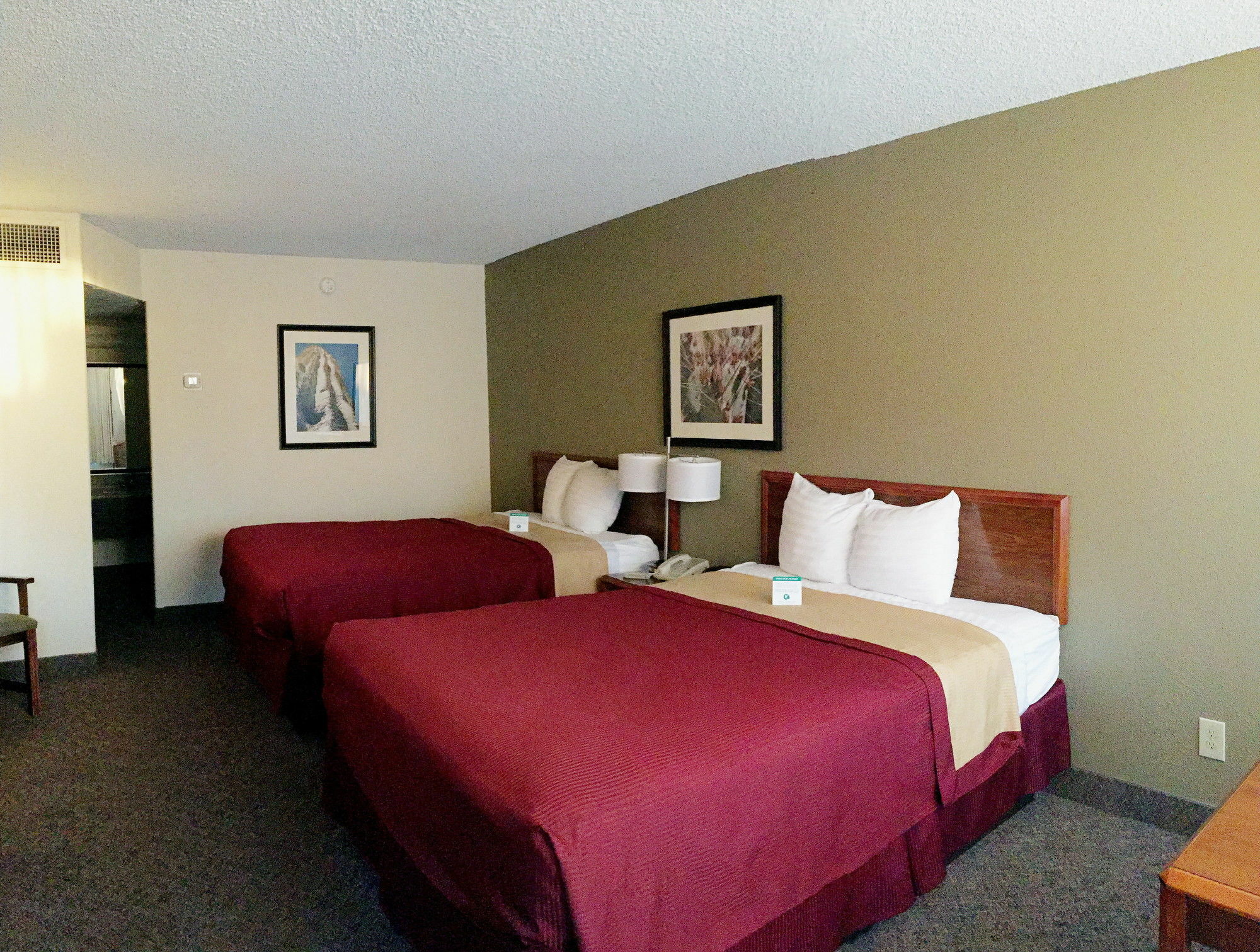 Ramada By Wyndham Mesa Downtown Hotel Bagian luar foto