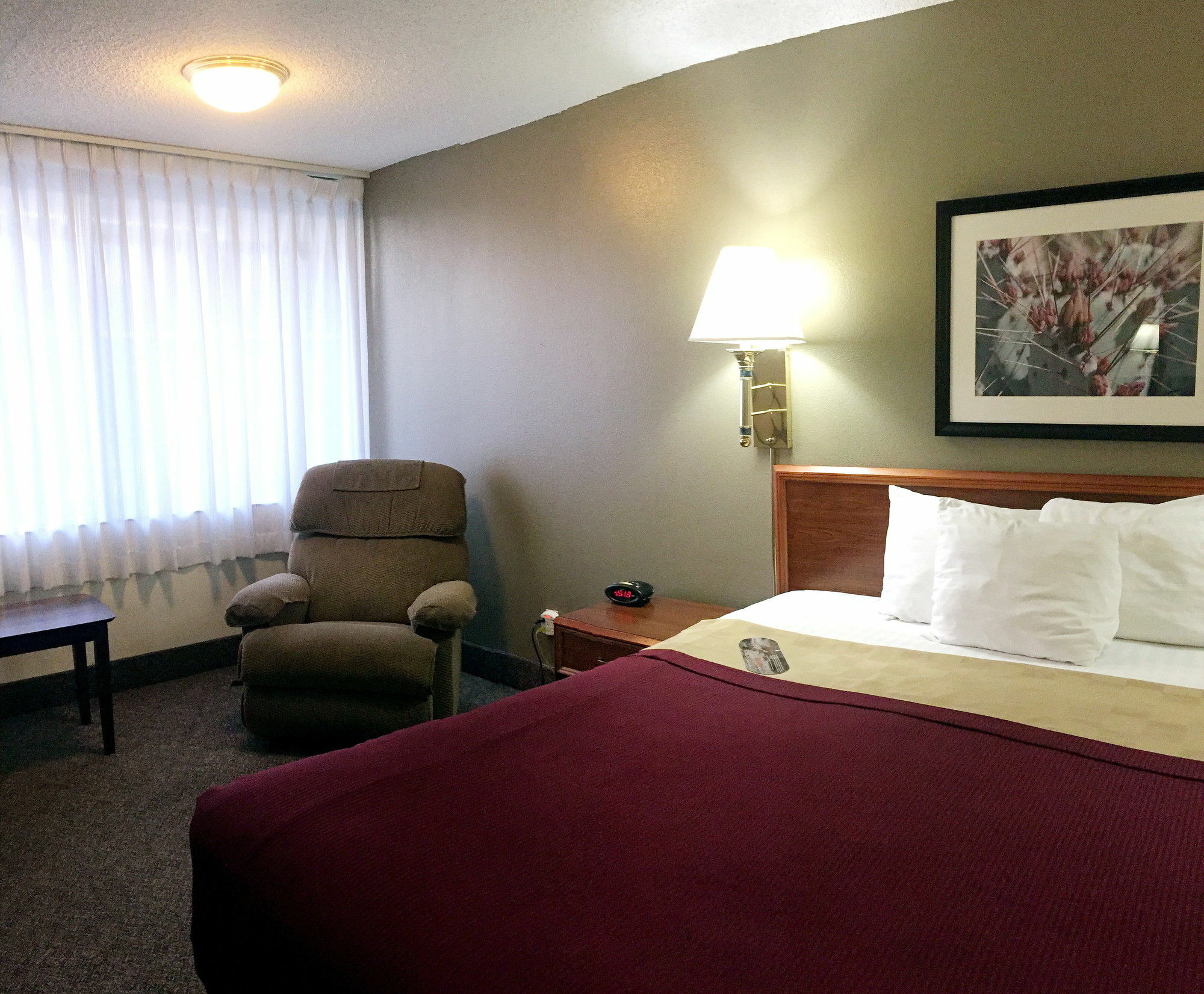 Ramada By Wyndham Mesa Downtown Hotel Bagian luar foto